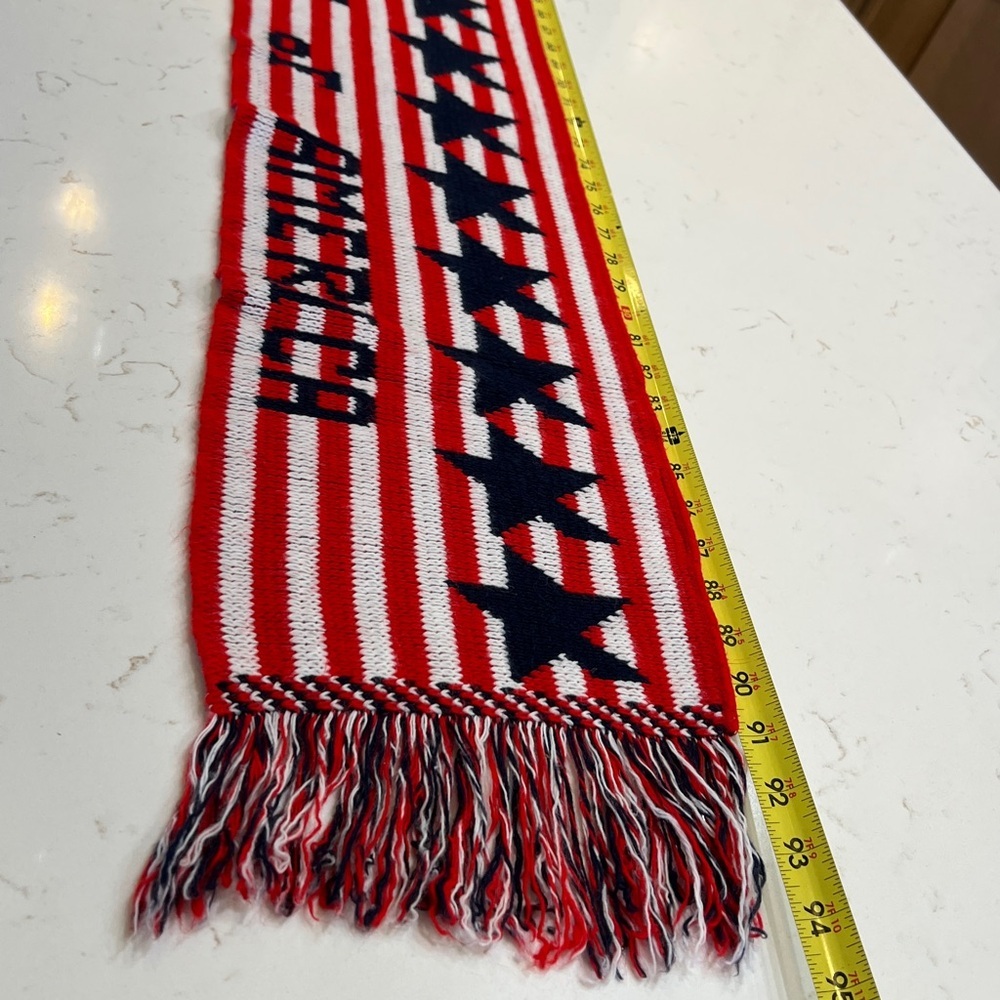 Vintage 90s Knitmakers USA Patriotic Stars & Stripes Red White Blue Scarf OS - Picture 7 of 8